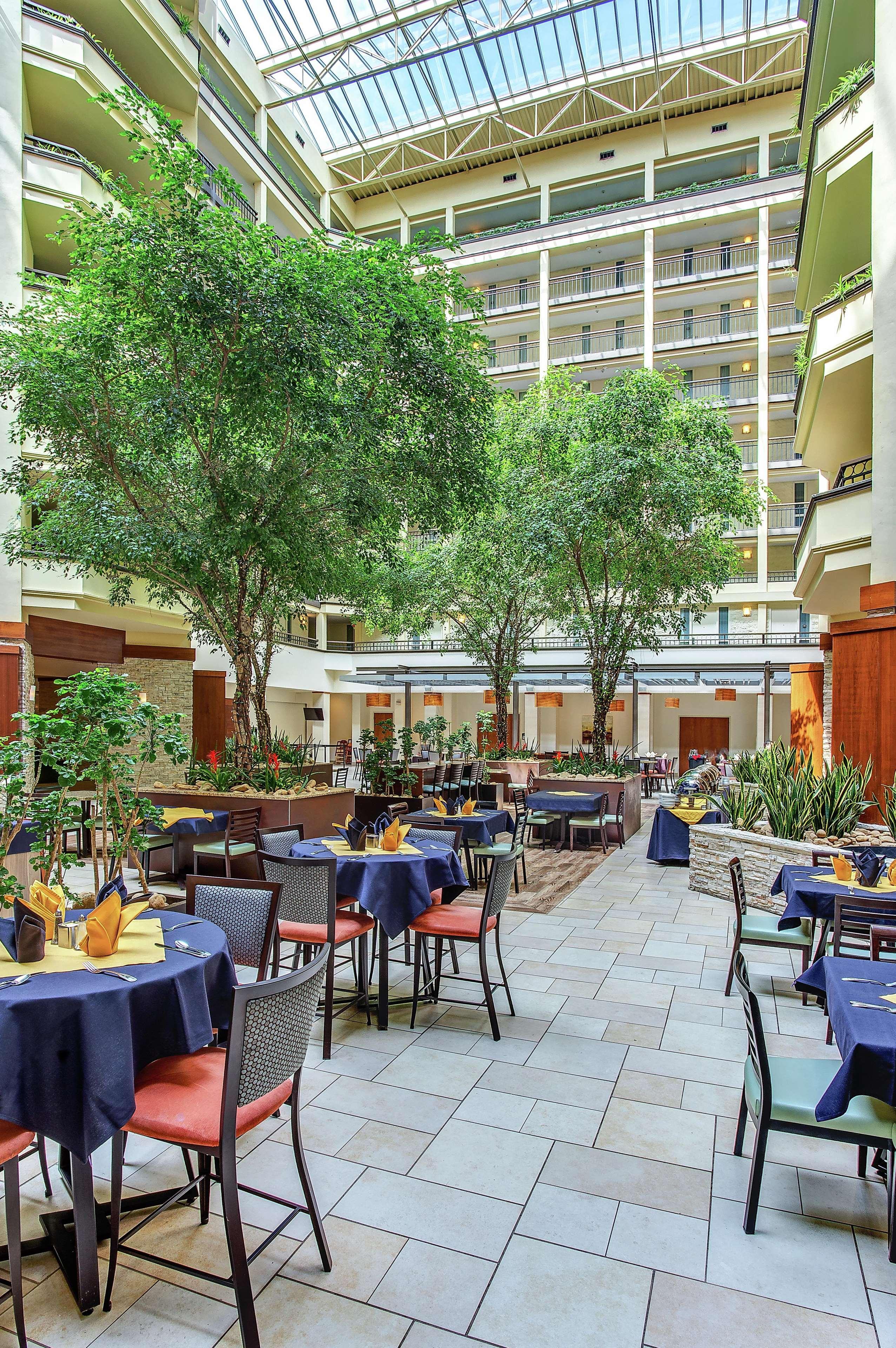 Embassy Suites By Hilton Nashville Airport Exterior foto