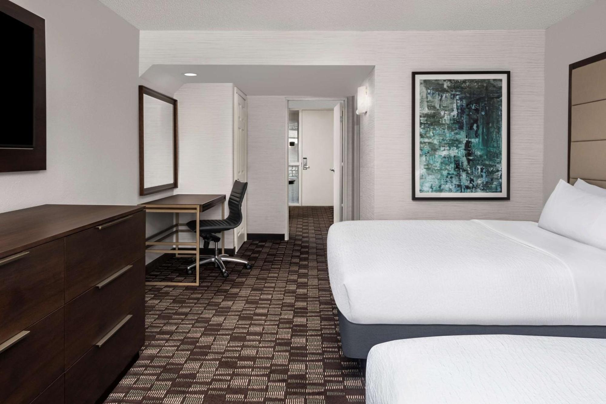 Embassy Suites By Hilton Nashville Airport Exterior foto